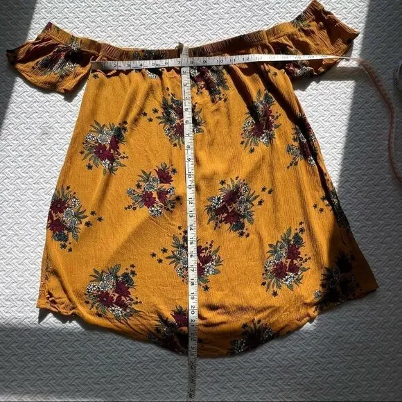 Lira side split tee. - Picture 3 of 7